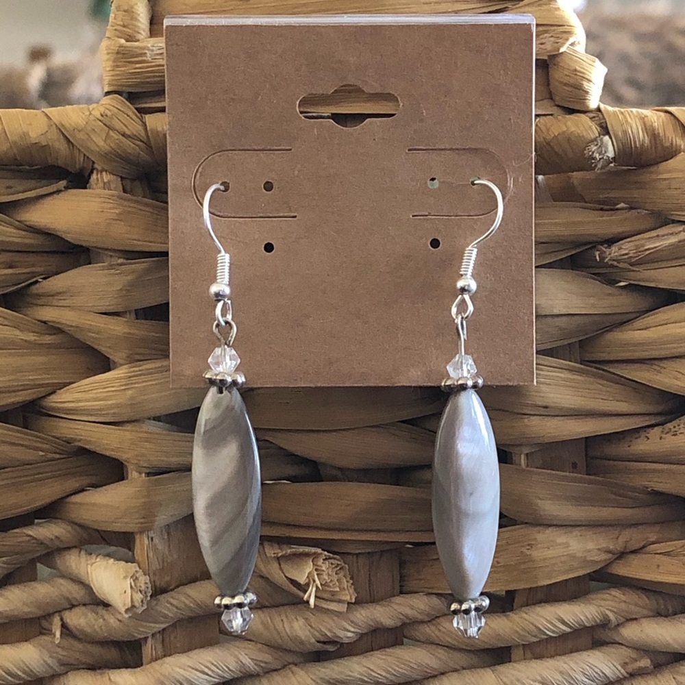 Gray marbled look beaded dangle earrings